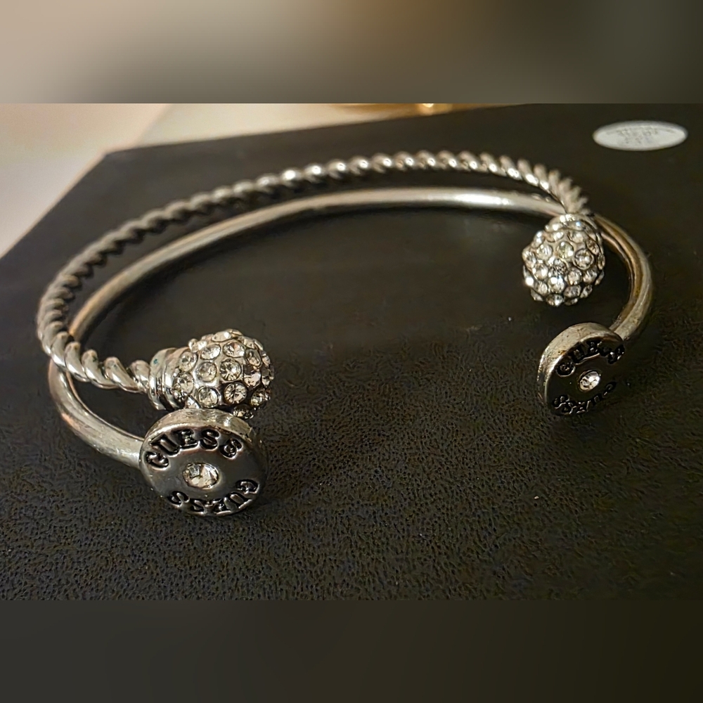 GUESS Silver Bracelet with Crystal Accents